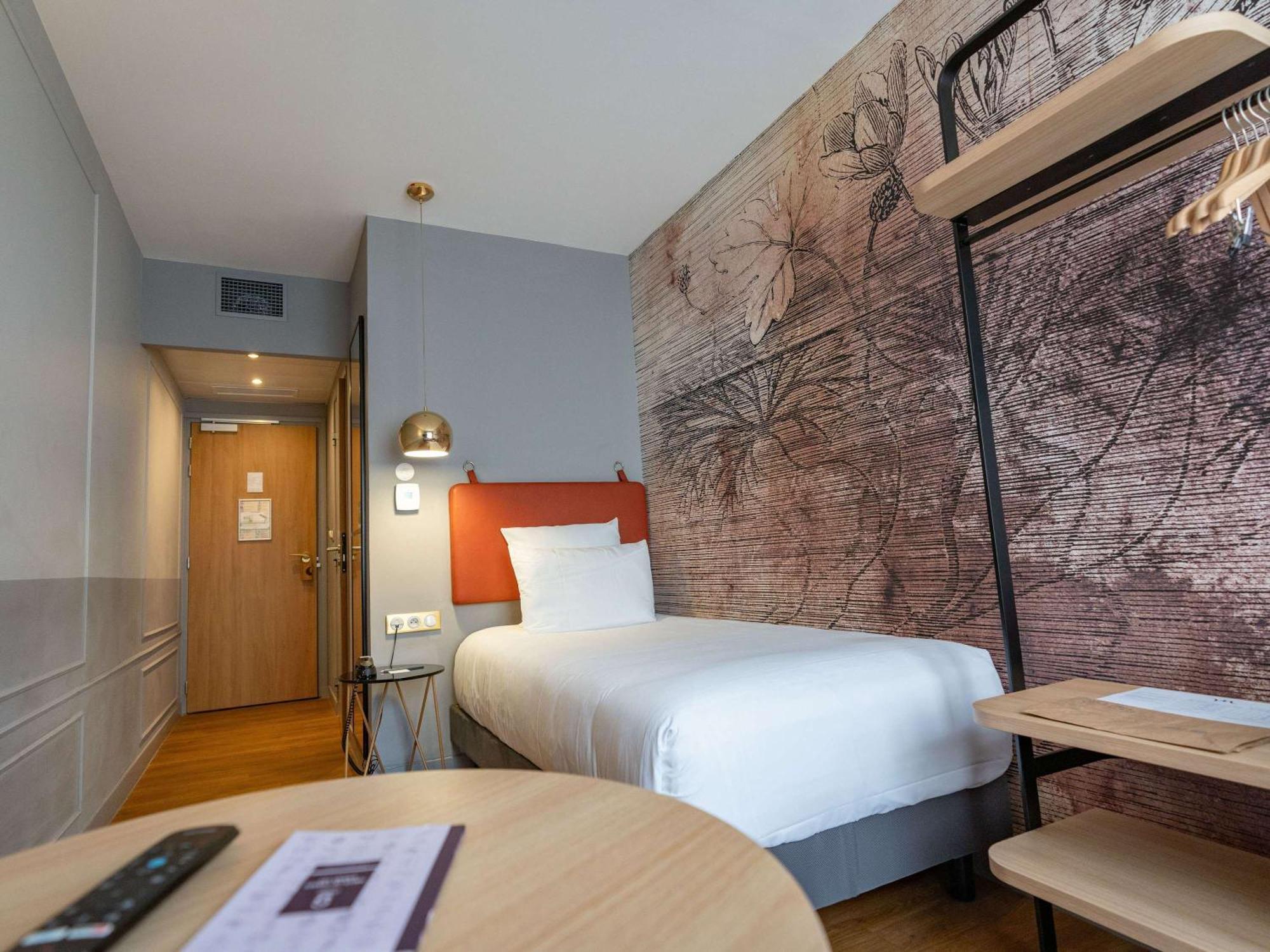 Mercure Saint Omer Centre Gare Eksteriør bilde